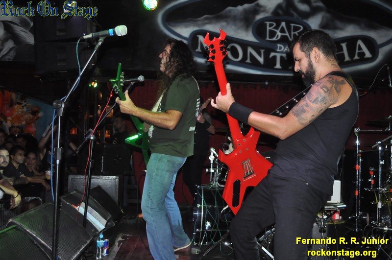 Hospício – 09-01-2016 – São Paulo (Fofinho Rock Bar) – Portal Metal  Revolution